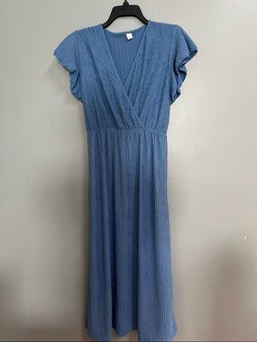Blue V-Neck Midi Dress - Unbranded